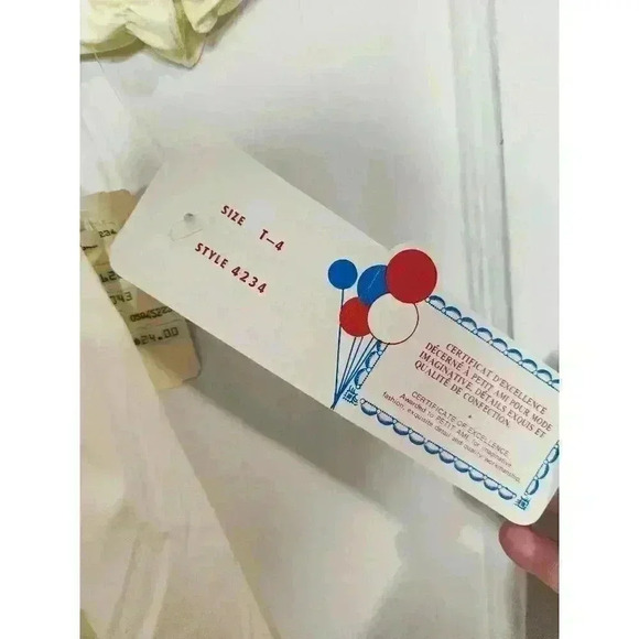 NWT Size 4T Petit Ami Yellow Floral Rose Smocked Dress - Picture 4 of 7